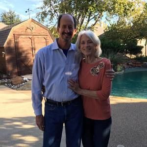 Meet your Posher, Claudia